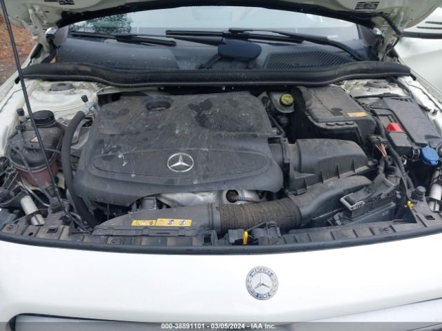 Photo 9 VIN: WDCTG4GB0FJ115539 - MERCEDES-BENZ GLA 250 