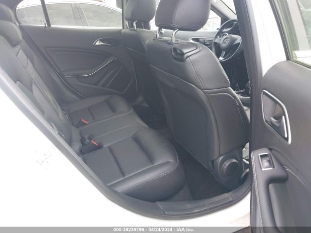 Photo 7 VIN: WDCTG4GB0GJ212693 - MERCEDES-BENZ GLA 250 