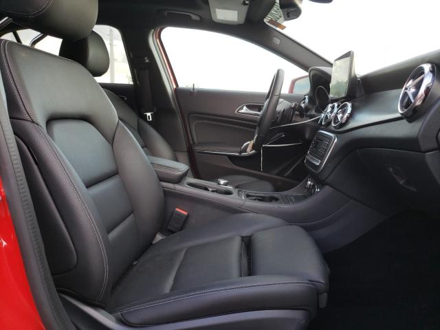 Photo 4 VIN: WDCTG4GB0JJ408303 - MERCEDES-BENZ GLA-CLASS 