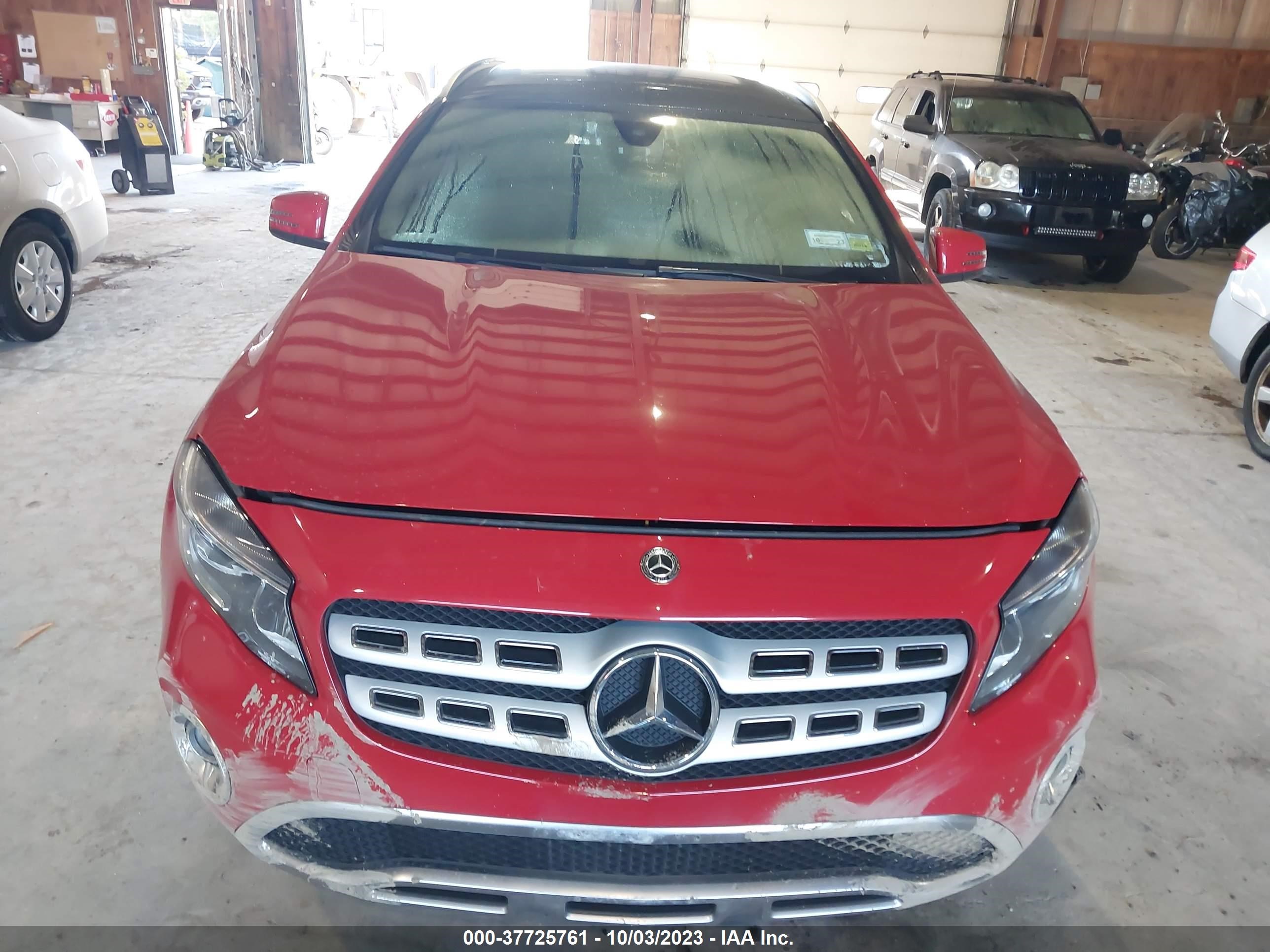 Photo 11 VIN: WDCTG4GB0JJ498472 - MERCEDES-BENZ GLA-KLASSE 