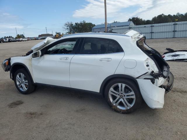 Photo 1 VIN: WDCTG4GB0KU004661 - MERCEDES-BENZ GLA-CLASS 