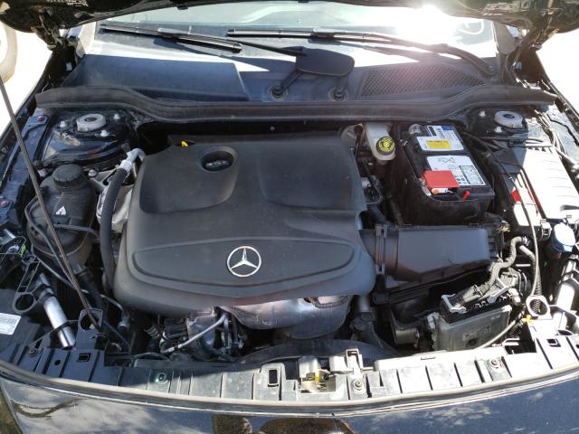 Photo 6 VIN: WDCTG4GB1FJ034985 - MERCEDES-BENZ GLA 250 4M 