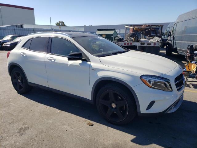 Photo 3 VIN: WDCTG4GB1FJ037112 - MERCEDES-BENZ GLA 250 4M 