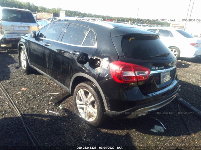 Photo 2 VIN: WDCTG4GB1FJ065041 - MERCEDES-BENZ GLA-CLASS 