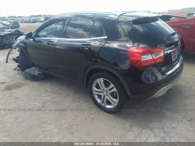 Photo 2 VIN: WDCTG4GB1GJ215408 - MERCEDES-BENZ GLA 