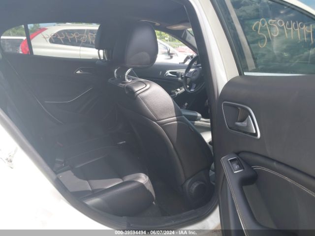 Photo 7 VIN: WDCTG4GB1GJ236632 - MERCEDES-BENZ GLA-CLASS 