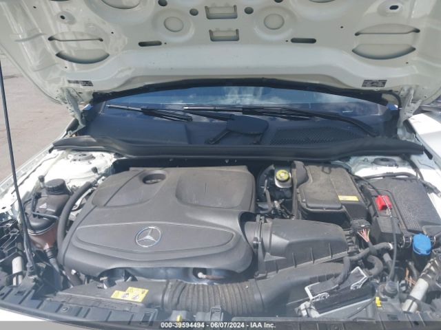 Photo 9 VIN: WDCTG4GB1GJ236632 - MERCEDES-BENZ GLA-CLASS 