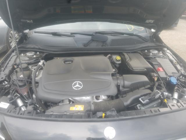 Photo 6 VIN: WDCTG4GB1JJ370631 - MERCEDES-BENZ GLA 250 4M 