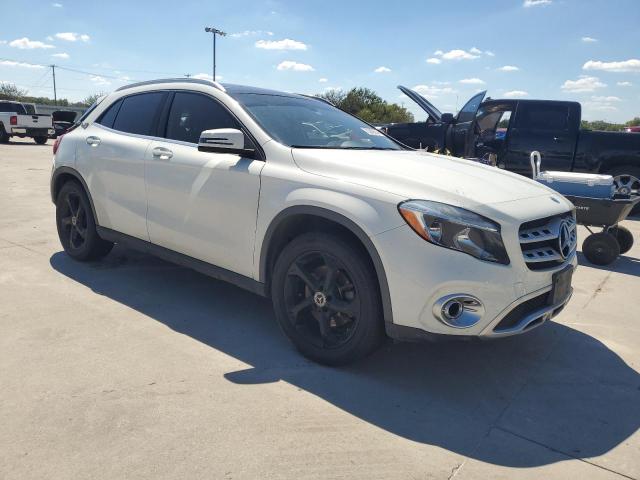 Photo 3 VIN: WDCTG4GB1JJ413235 - MERCEDES-BENZ GLA 250 4M 