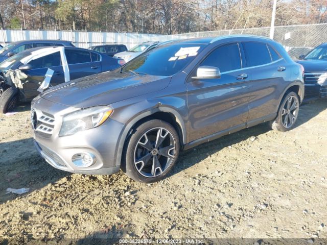 Photo 1 VIN: WDCTG4GB1JJ476786 - MERCEDES-BENZ GLA-CLASS 