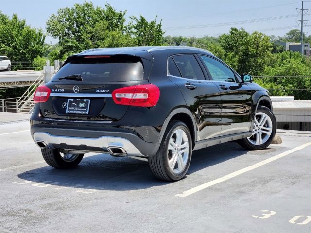 Photo 1 VIN: WDCTG4GB1JJ497685 - MERCEDES-BENZ GLA 