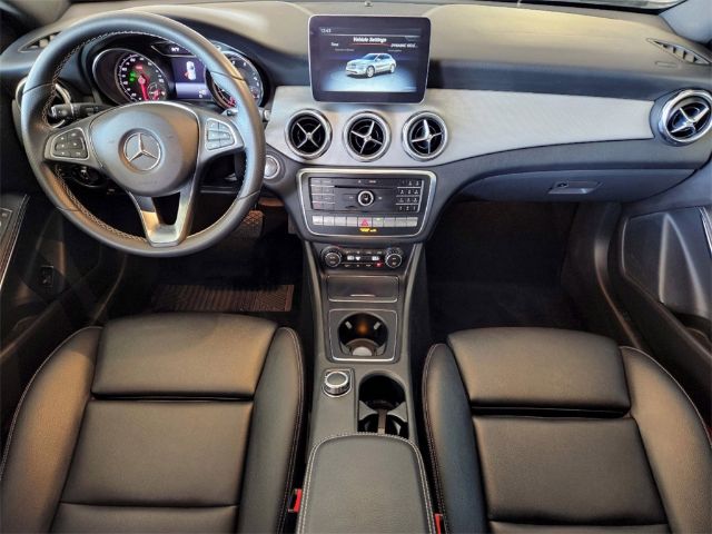 Photo 3 VIN: WDCTG4GB1JJ497685 - MERCEDES-BENZ GLA 