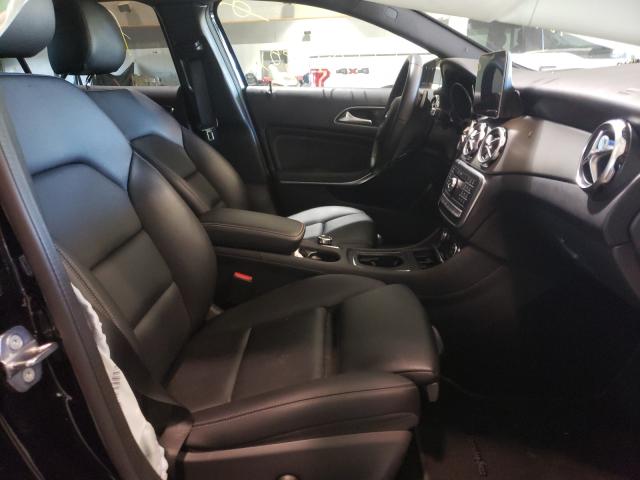 Photo 4 VIN: WDCTG4GB1KJ584147 - MERCEDES-BENZ GLA 250 4M 