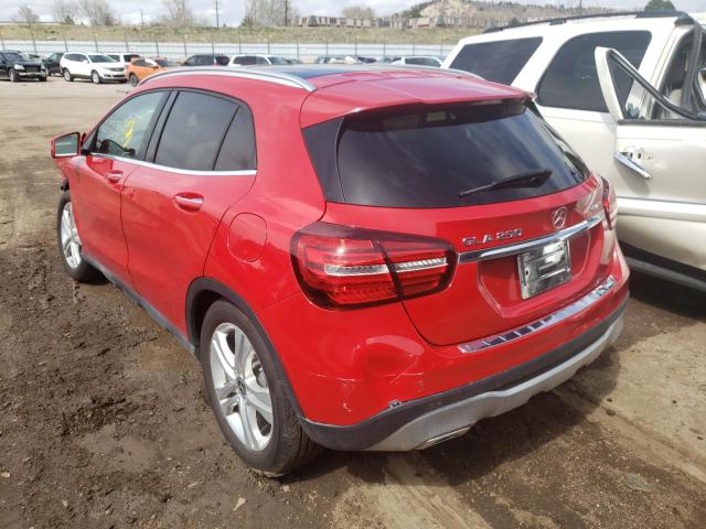 Photo 2 VIN: WDCTG4GB1KJ584360 - MERCEDES-BENZ GLA 250 