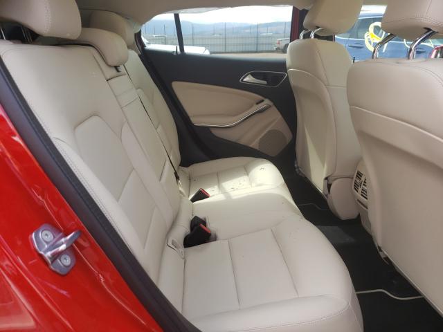 Photo 5 VIN: WDCTG4GB1KJ584360 - MERCEDES-BENZ GLA 250 