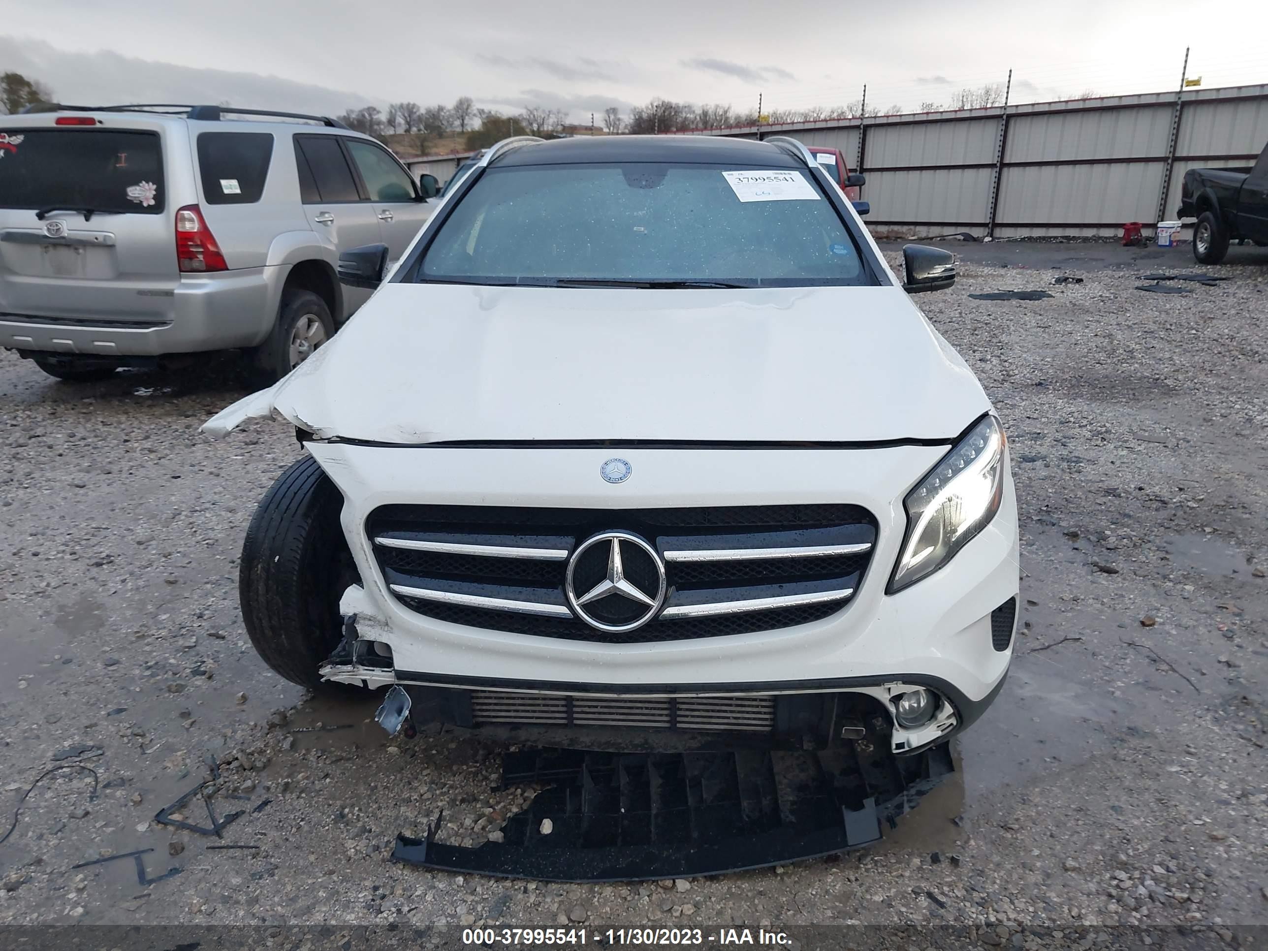 Photo 12 VIN: WDCTG4GB2FJ036034 - MERCEDES-BENZ GLA-KLASSE 