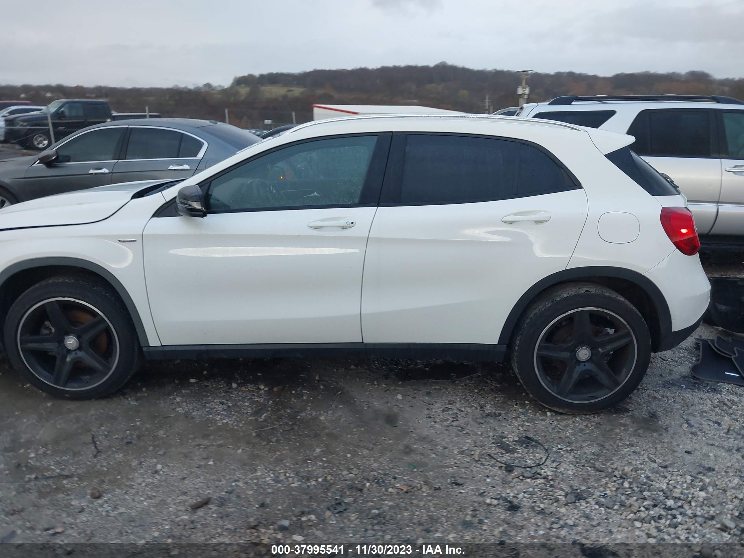 Photo 14 VIN: WDCTG4GB2FJ036034 - MERCEDES-BENZ GLA-KLASSE 