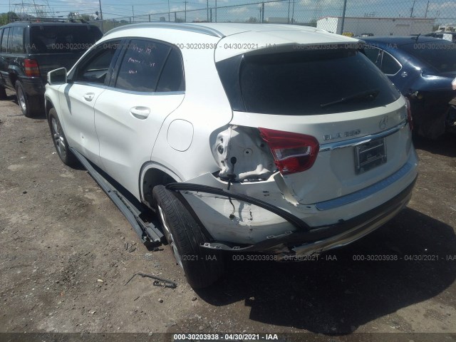 Photo 2 VIN: WDCTG4GB2FJ112268 - MERCEDES-BENZ GLA-CLASS 