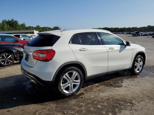 Photo 2 VIN: WDCTG4GB2FJ156495 - MERCEDES-BENZ GLA 250 4M 