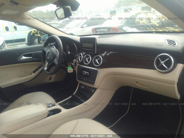 Photo 4 VIN: WDCTG4GB2FJ177296 - MERCEDES-BENZ GLA-CLASS 