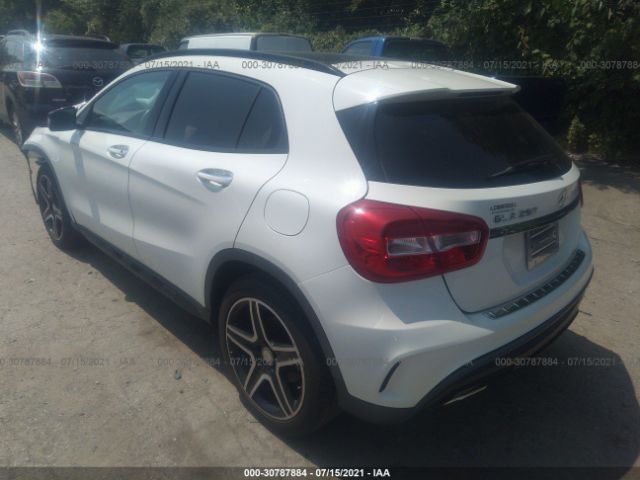 Photo 2 VIN: WDCTG4GB2HJ343321 - MERCEDES-BENZ GLA 