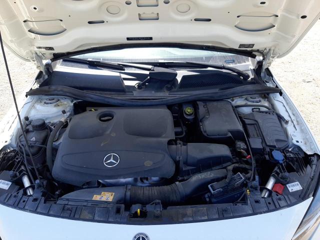 Photo 6 VIN: WDCTG4GB2JJ464291 - MERCEDES-BENZ GLA 250 4M 