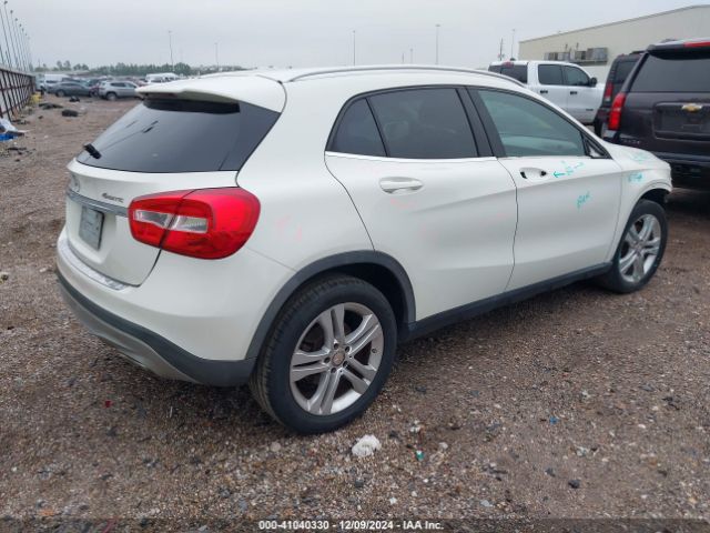 Photo 3 VIN: WDCTG4GB3FJ031053 - MERCEDES-BENZ GLA-CLASS 