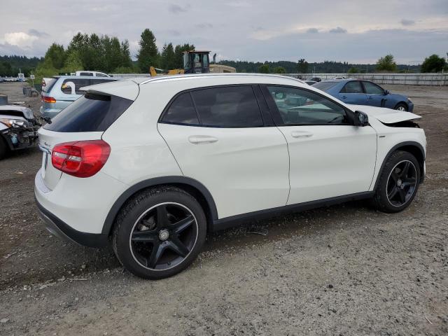 Photo 2 VIN: WDCTG4GB3FJ036981 - MERCEDES-BENZ GLA 250 4M 