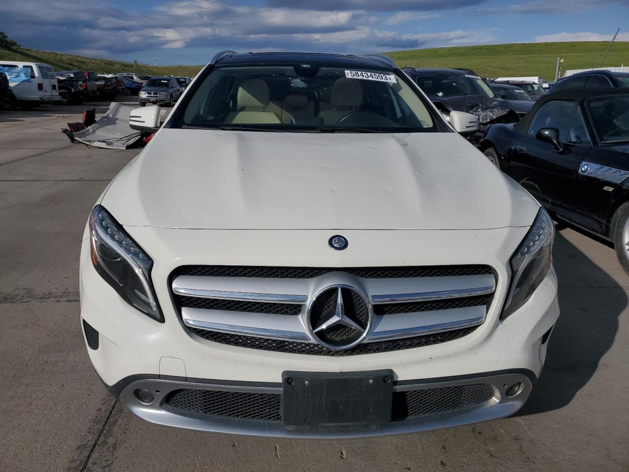 Photo 4 VIN: WDCTG4GB3FJ076588 - MERCEDES-BENZ GLA-KLASSE 