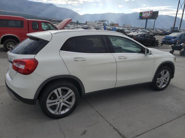 Photo 2 VIN: WDCTG4GB3FJ130763 - MERCEDES-BENZ GLA 250 4M 