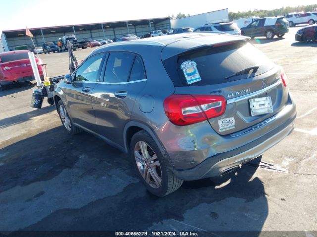 Photo 2 VIN: WDCTG4GB3GJ247213 - MERCEDES-BENZ GLA-CLASS 