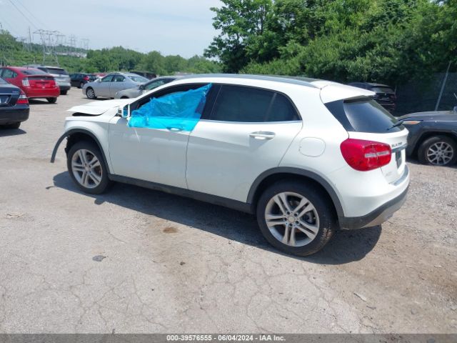 Photo 2 VIN: WDCTG4GB3HJ286546 - MERCEDES-BENZ GLA-CLASS 