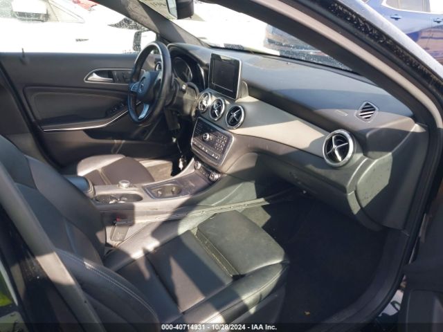 Photo 4 VIN: WDCTG4GB3HJ303796 - MERCEDES-BENZ GLA-CLASS 