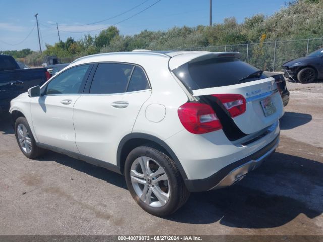 Photo 2 VIN: WDCTG4GB3JJ430151 - MERCEDES-BENZ GLA-CLASS 