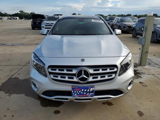 Photo 4 VIN: WDCTG4GB3KJ553742 - MERCEDES-BENZ GLA 250 4M 