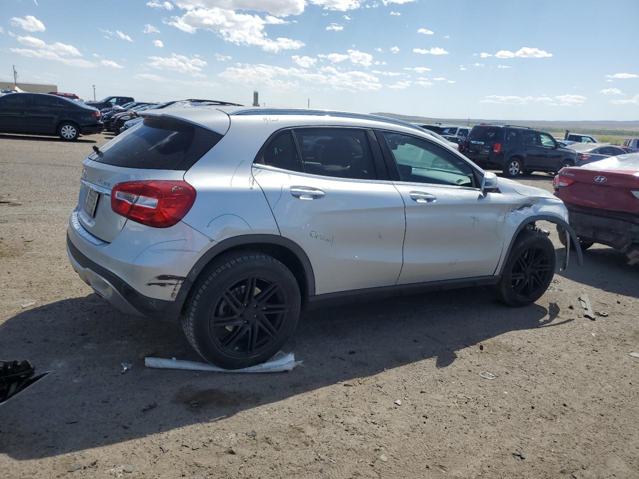 Photo 2 VIN: WDCTG4GB3LJ651624 - MERCEDES-BENZ GLA-KLASSE 