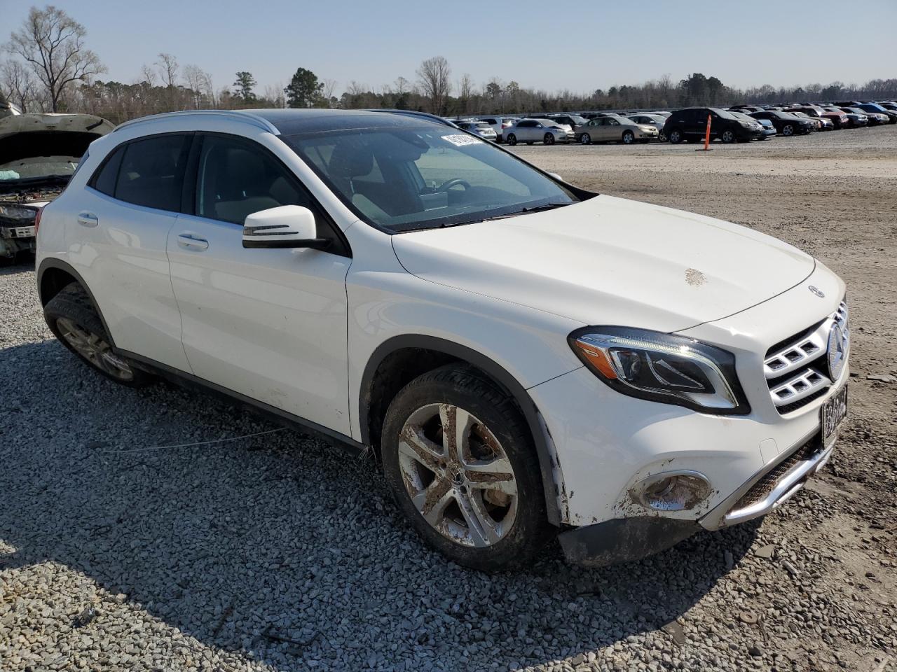 Photo 3 VIN: WDCTG4GB3LU025067 - MERCEDES-BENZ GLA-KLASSE 