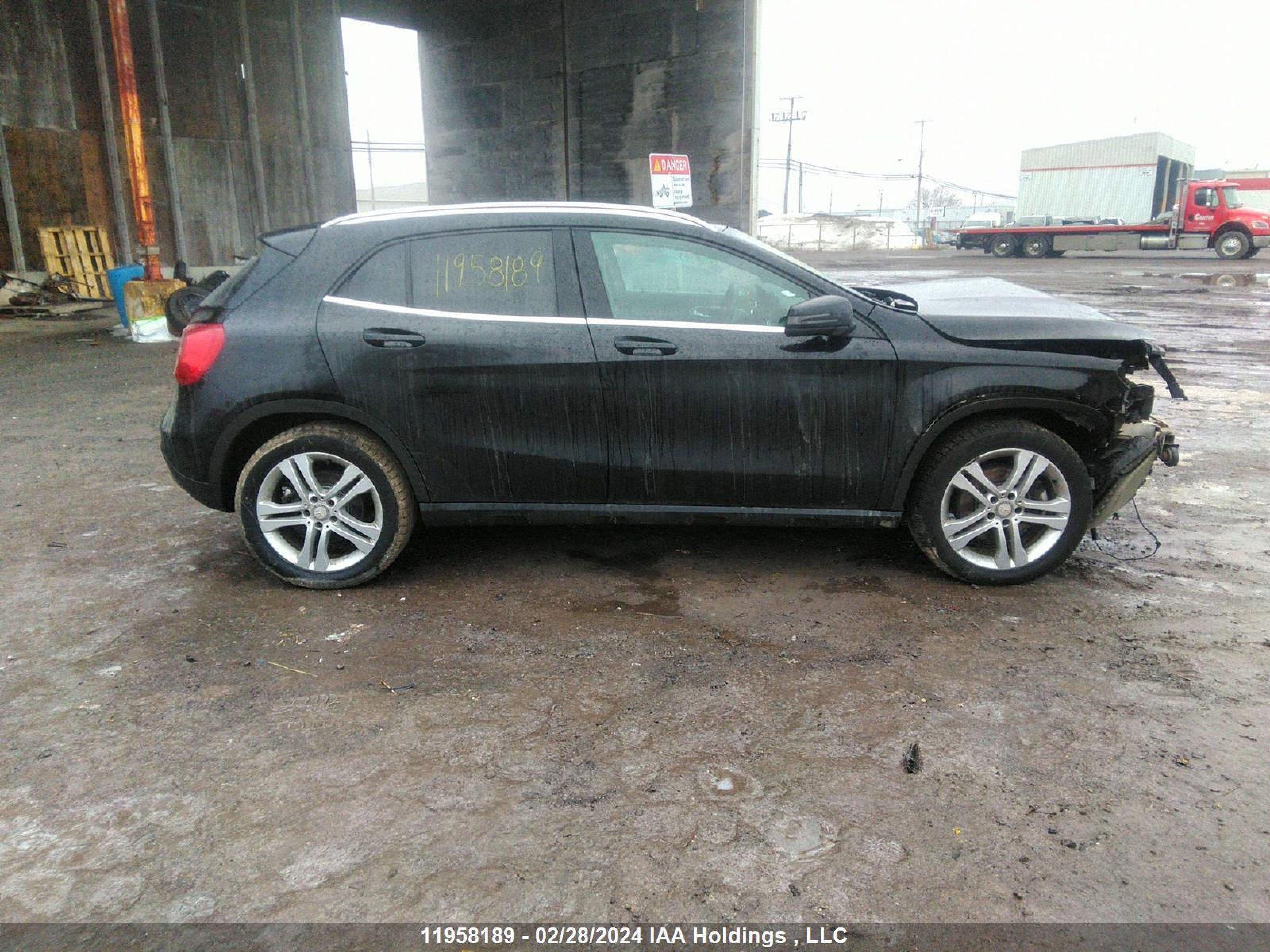 Photo 12 VIN: WDCTG4GB4FJ036696 - MERCEDES-BENZ GLA-KLASSE 