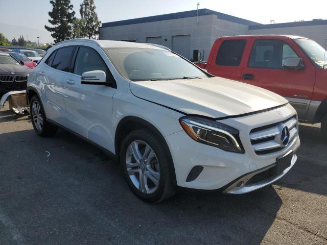 Photo 3 VIN: WDCTG4GB4FJ053627 - MERCEDES-BENZ GLA-CLASS 