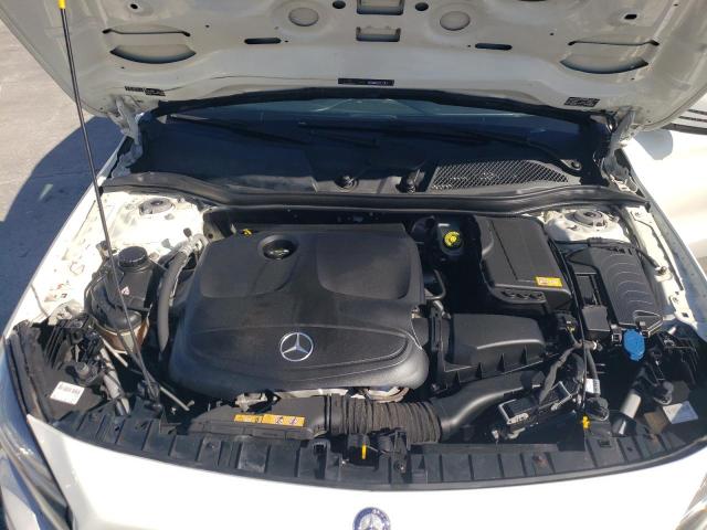 Photo 11 VIN: WDCTG4GB4FJ088121 - MERCEDES-BENZ GLA 250 4M 