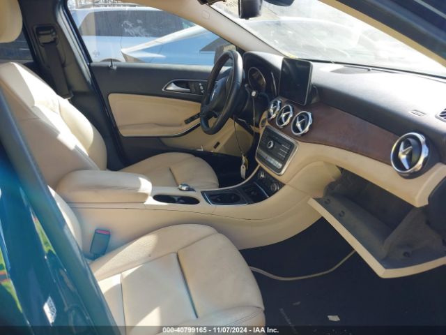 Photo 4 VIN: WDCTG4GB4JJ438694 - MERCEDES-BENZ GLA-CLASS 