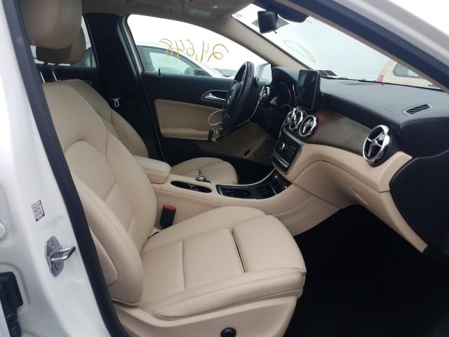 Photo 4 VIN: WDCTG4GB4KJ549926 - MERCEDES-BENZ GLA 250 4M 