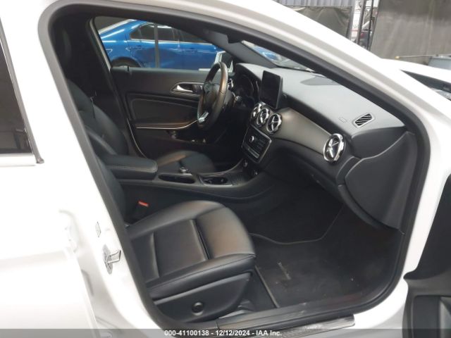 Photo 4 VIN: WDCTG4GB4KU014075 - MERCEDES-BENZ GLA-CLASS 