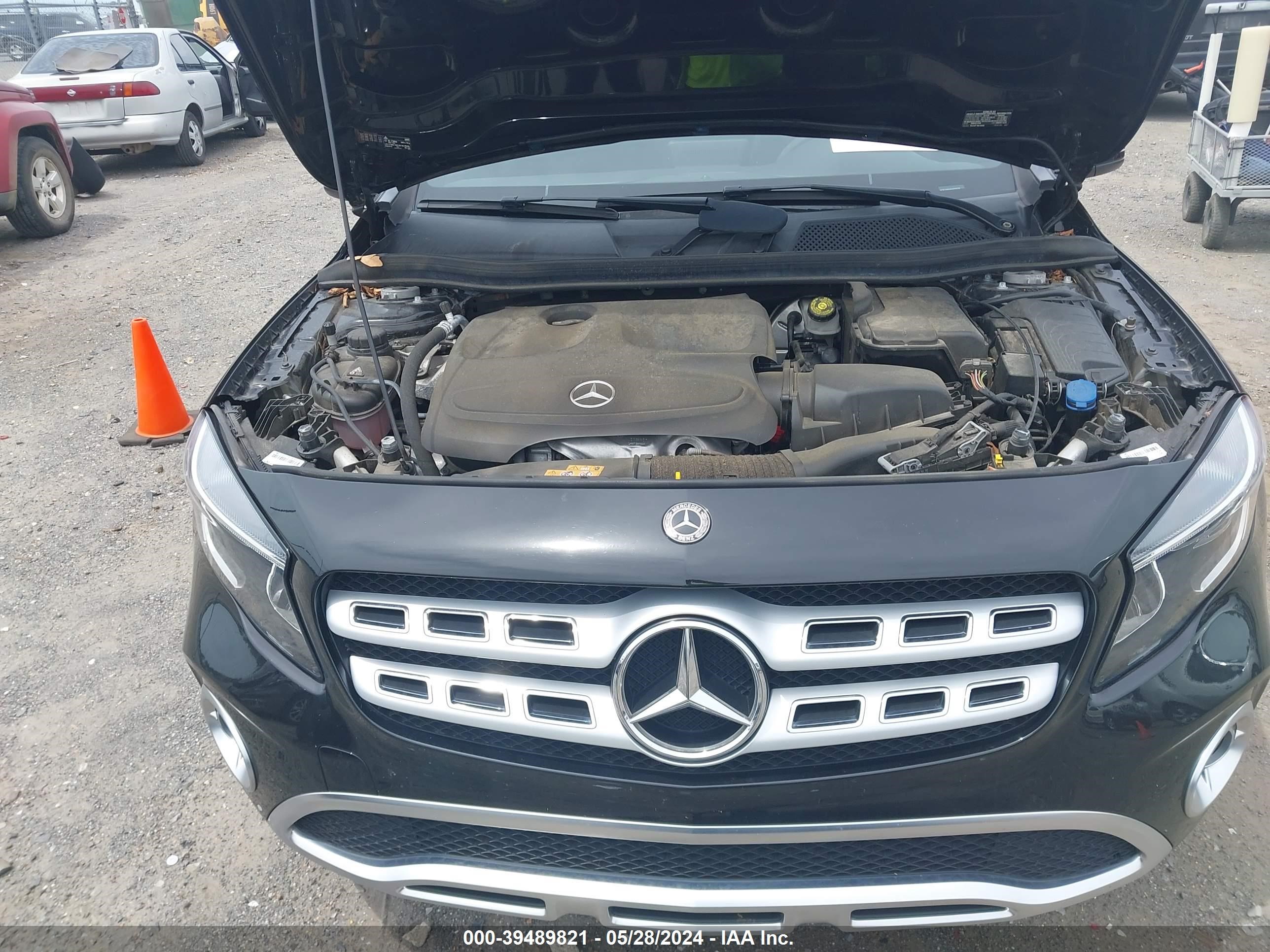 Photo 9 VIN: WDCTG4GB4KU020779 - MERCEDES-BENZ GLA-KLASSE 