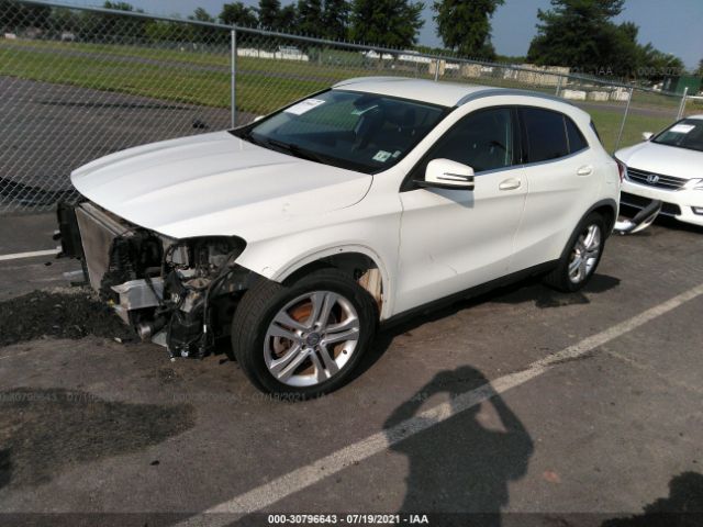 Photo 1 VIN: WDCTG4GB5FJ093411 - MERCEDES-BENZ GLA-CLASS 