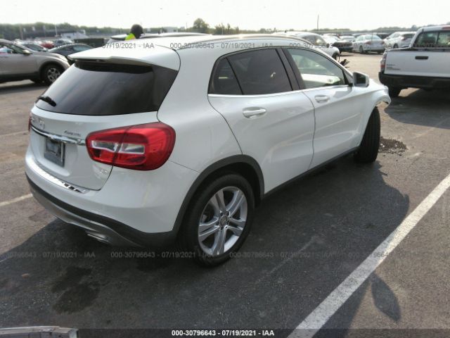 Photo 3 VIN: WDCTG4GB5FJ093411 - MERCEDES-BENZ GLA-CLASS 