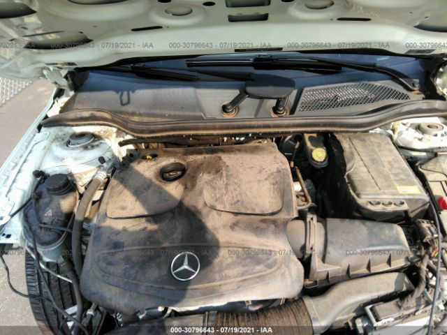 Photo 9 VIN: WDCTG4GB5FJ093411 - MERCEDES-BENZ GLA-CLASS 