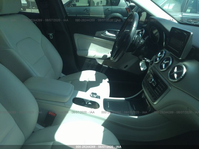 Photo 4 VIN: WDCTG4GB5FJ110305 - MERCEDES-BENZ GLA-CLASS 