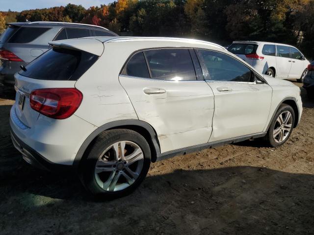 Photo 2 VIN: WDCTG4GB5FJ165613 - MERCEDES-BENZ GLA 250 4M 