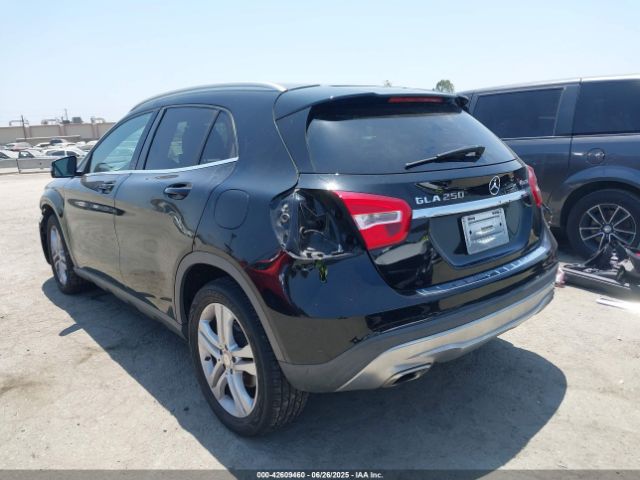 Photo 2 VIN: WDCTG4GB5HJ321393 - MERCEDES-BENZ GLA-CLASS 